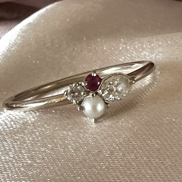 Custom Melanie Casey Mini Cluster Ring - Picture 2 of 4